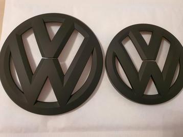 VW golf 6 grill en koffer logo's mat zwart beschikbaar voor biedingen