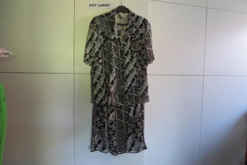 Set rok , bloes , topje XL Elena Grunert F 10254, Kleding | Dames, Grote Maten, Zo goed als nieuw, Overige typen, Ophalen of Verzenden