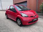 Toyota Aygo 1.0 | Benzine | Manuel | Gekeurd, Voorwielaandrijving, 4 zetels, Stof, Zwart