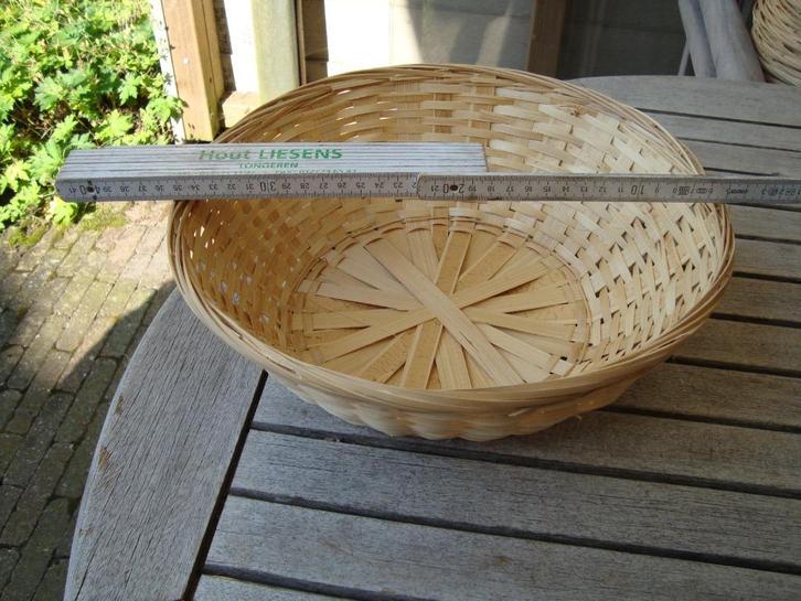 mandjes / korfjes, riet, diam. 30 cm, Hobby en Vrije tijd, Overige Hobby en Vrije tijd, Nieuw, Ophalen