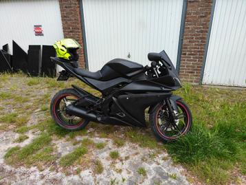 Yamaha YZFR 125cc 2012 9700 km, Particulier