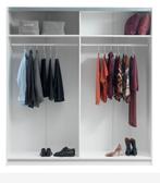 Nieuwe Sattrup 201x219 van Jysk- amper gebruikt., Huis en Inrichting, Kasten | Kleerkasten, Ophalen, Zo goed als nieuw