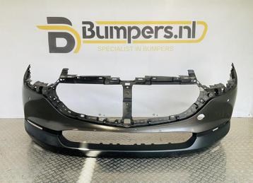 BUMPER Mazda CX30 CX-30 4xpdc DGH950031 VOORBUMPER 2-B10-132 beschikbaar voor biedingen