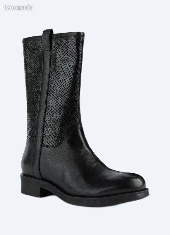 Bottines Geox en cuir neuves, Vêtements | Femmes, Chaussures, Neuf, Boots et Botinnes, Noir, Enlèvement