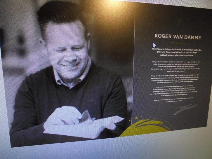 boek: Roger Van Damme - dessert, Boeken, Kookboeken, Nieuw, Taart, Gebak en Desserts, Ophalen of Verzenden