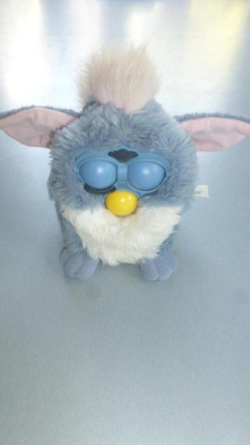 Furby 1998 ( werkt niet) beschikbaar voor biedingen