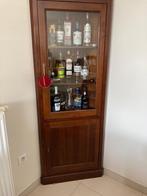 Vitrinekast in kerselaar, Huis en Inrichting, Ophalen, Zo goed als nieuw, Met deur(en)