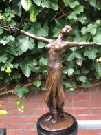 bronzen sculptuur art d vrouw, Antiek en Kunst, Ophalen of Verzenden