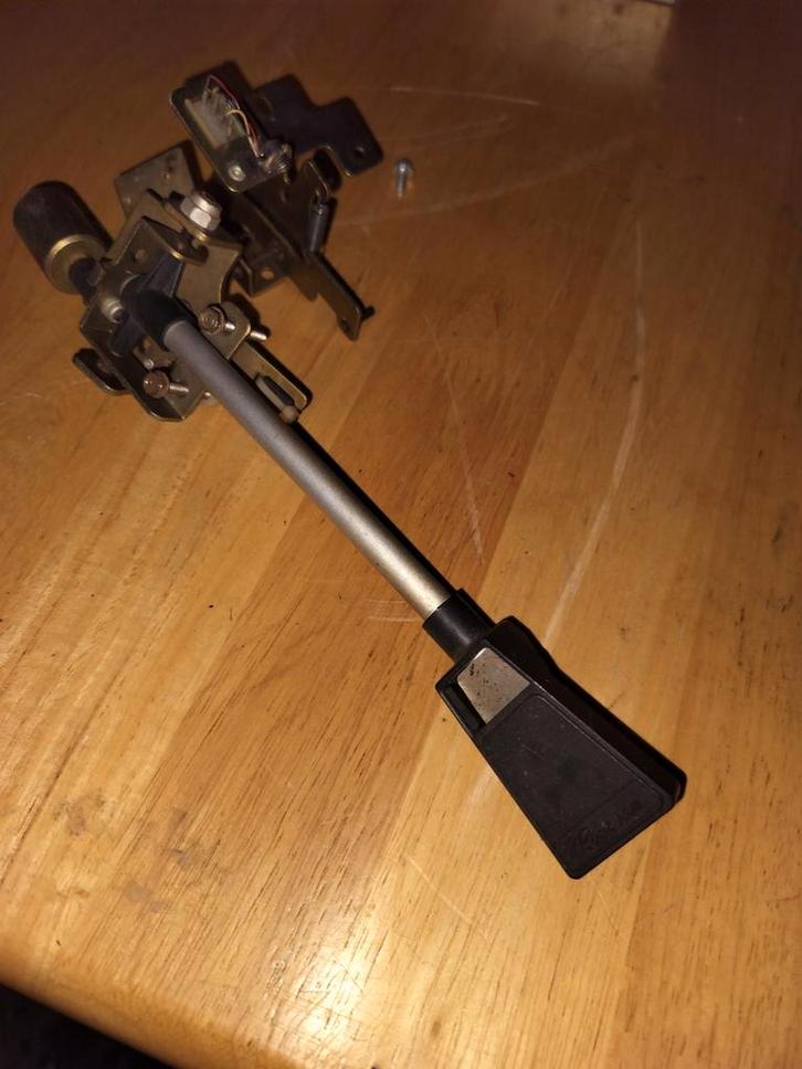 Tone arm Ami Rowe jukebox, Verzamelen, Automaten | Jukeboxen, Gebruikt, Ami, Ophalen