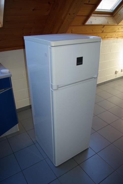 ZANUSSI CT235 koelkast/vriezer, Elektronische apparatuur, Koelkasten en IJskasten, Zo goed als nieuw, Met aparte vriezer, 150 tot 200 liter