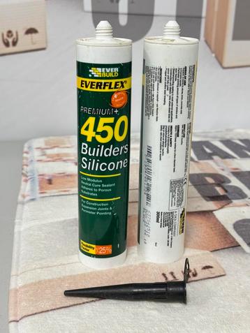 2X Everbuild 450CL Builders Silicone kit siliconkit zwart beschikbaar voor biedingen