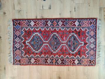 Handgeknoopt vintage tapijt – kleurrijke geometrische patron beschikbaar voor biedingen