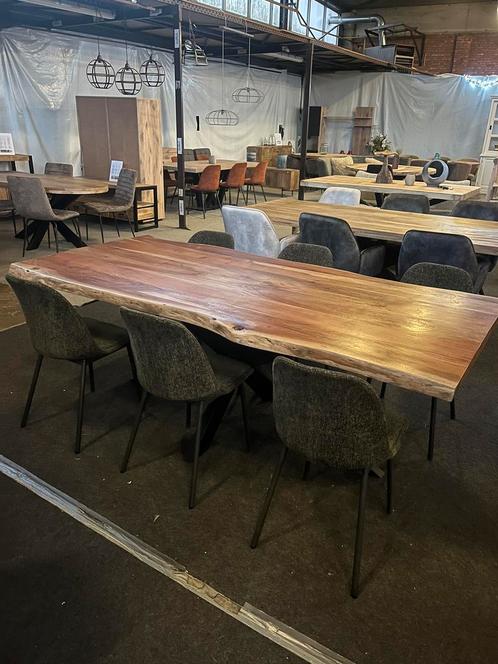 Massieve acasia boomstamtafels, Huis en Inrichting, Tafels | Eettafels, Zo goed als nieuw, Ophalen
