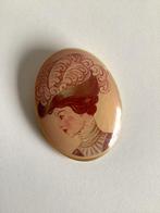 vintage ovalen broche met hoofd van een dame, Overige materialen, 4 tot 7 cm, Overige kleuren, Ophalen of Verzenden