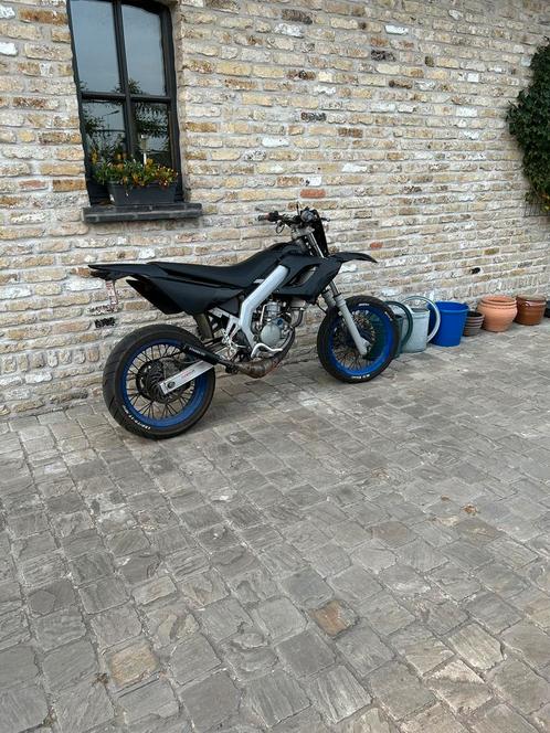 Derbi senda, Fietsen en Brommers, Brommers | Derbi, Zo goed als nieuw, Klasse B (45 km/u), Ophalen