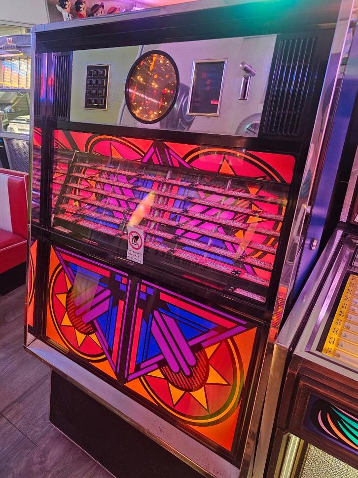 Seeburg Celestia, Verzamelen, Automaten | Jukeboxen, Gebruikt, Seeburg, 1970 tot heden, Met singles, Ophalen