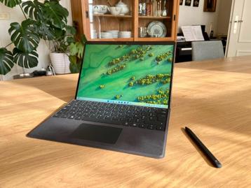 Surface Pro X - 16Go/512 Go SSD - SQ2 - Clavier + Slim Pen, Microsoft SQ2, 13 pouces, Avec écran tactile, Utilisé