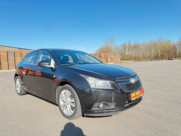 Chevrolet Cruze 1.7 diesel  LT, Auto's, Chevrolet, Bedrijf, Te koop, Cruze, ABS, Airbags, Airconditioning, Alarm, Boordcomputer