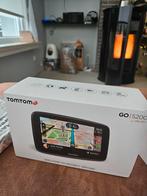 Tom Tom go 5200 with wifi, Autos : Divers, Navigation de voiture, Enlèvement ou Envoi