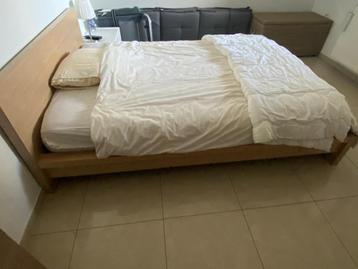 Bed 140x200, Ophalen, Beige, Tweepersoons, 140 cm