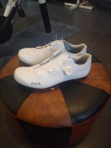 Fizik decos carbon wide size 41 beschikbaar voor biedingen
