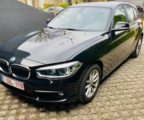 Bmw 118i 2017 Benzine in goede staat, Autos, BMW, Particulier, Série 1, Bluetooth, Essence, 5 portes, Boîte manuelle, Noir, Propulsion arrière