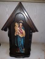 Chapelle en bois avec statue de Marie, vieille de plus d'un, Antiquités & Art, Antiquités | Objets religieux, Enlèvement ou Envoi
