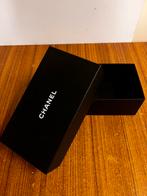 Chanel doos zwart wit - perfect, Ophalen of Verzenden, Zo goed als nieuw