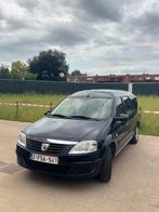 Dacia Logan 7 plaats benzine 1.6 motor 100%, Auto's, Euro 5, Logan, Bedrijf, Te koop