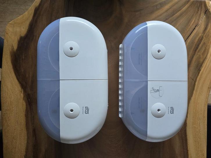 Dispansers wc papier, Huis en Inrichting, Badkamer | Badtextiel en Accessoires, Zo goed als nieuw, Overige typen, Wit, Ophalen