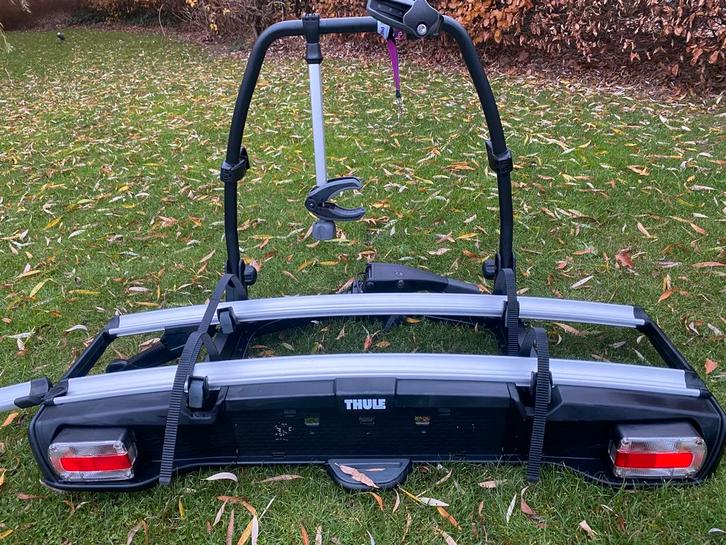 Porte-vélos Thule pour 2 vélos électriques, Autos : Divers, Porte-vélos, Comme neuf, Enlèvement