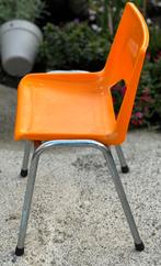 Vintage kinder schoolstoeltjes  ‘70, Huis en Inrichting, Stoelen, Ophalen, Gebruikt