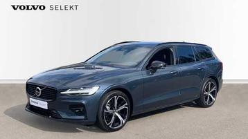 Volvo V60 Plus, B3 mild hybrid, Essence, Dark