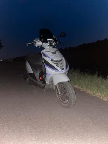 Piaggio zip 4t a klasse beschikbaar voor biedingen