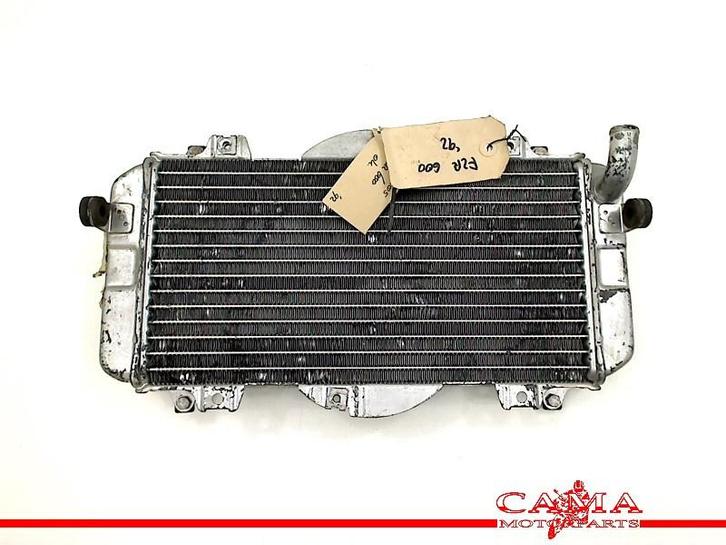 RADIATEUR Yamaha FZR 600 1989-1993 (FZR600 3HE), Motoren, Onderdelen | Yamaha, Gebruikt