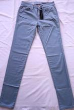 Pantalon jeans neuf Tommy Hilfiger. Taille 27., Tommy Hilfiger, Bleu, W28 - W29 (confection 36), Envoi
