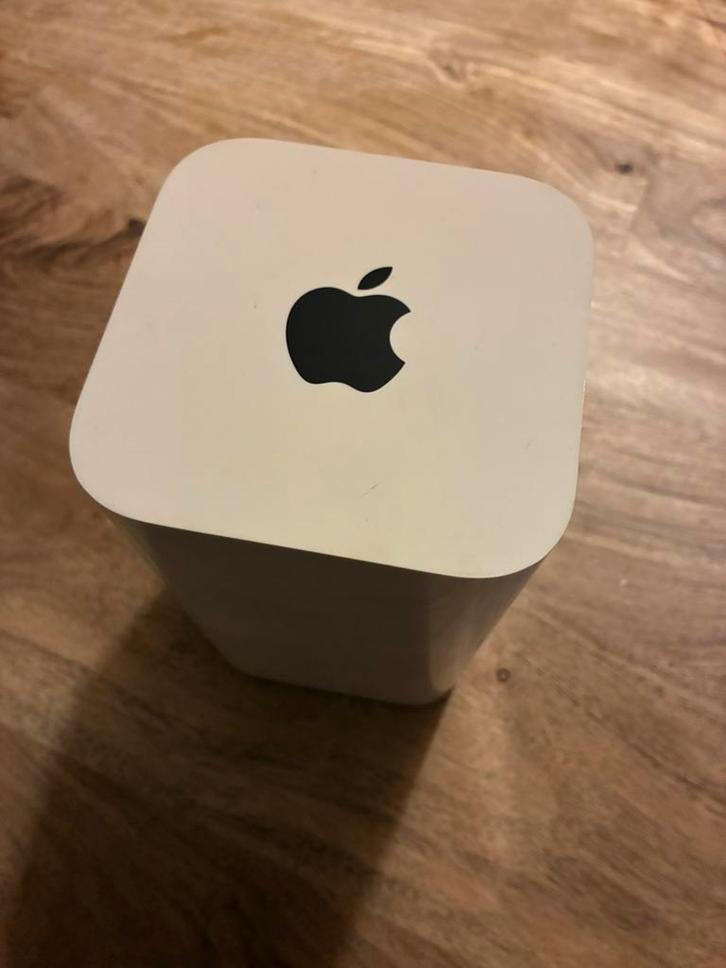 Apple AirPort Time Capsule (modèle A1470), Computers en Software, Routers en Modems, Zo goed als nieuw, Router, Ophalen of Verzenden