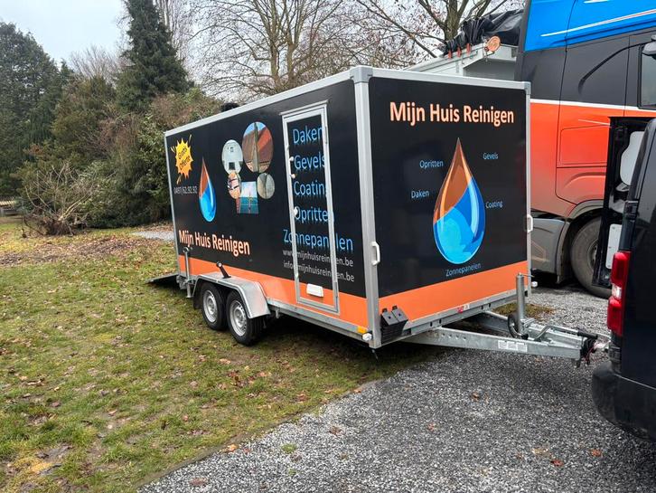 Volledig ingerichte trailer voor reiniging daken gevels…., Diensten en Vakmensen, Overige Diensten