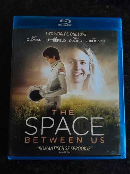 The space between us blu ray NL FR, Cd's en Dvd's, Blu-ray, Zo goed als nieuw, Drama, Ophalen of Verzenden