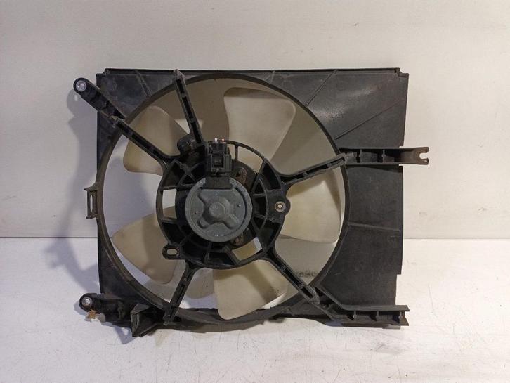 Koelventilator Daihatsu Sirion, Auto-onderdelen, Motor en Toebehoren, Daihatsu, Gebruikt, Herkomst onderdeel bekend, 12 maanden garantie