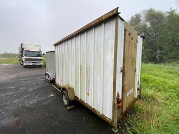 Werfkeet trekbaar met auto