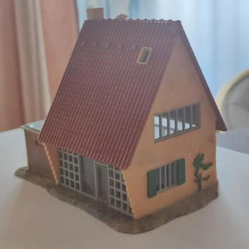 Vend maison miniature Faller pour réseau ferroviaire, Enlèvement ou Envoi, Utilisé