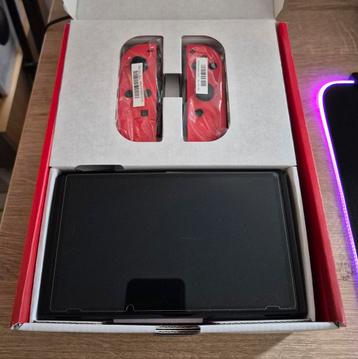 Nintendo Switch Oled  beschikbaar voor biedingen
