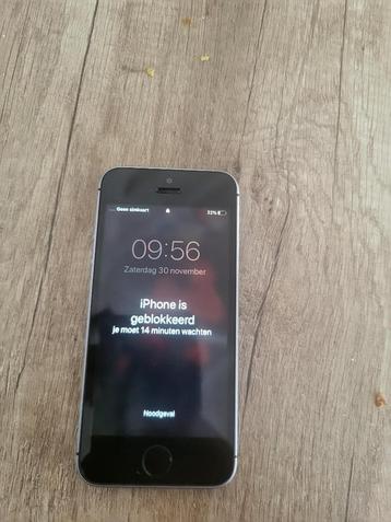 Apple Iphone SE 64 GB Noir ++++ pour pièces beschikbaar voor biedingen