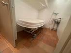 Table de gommage /massage, Ophalen, Zo goed als nieuw