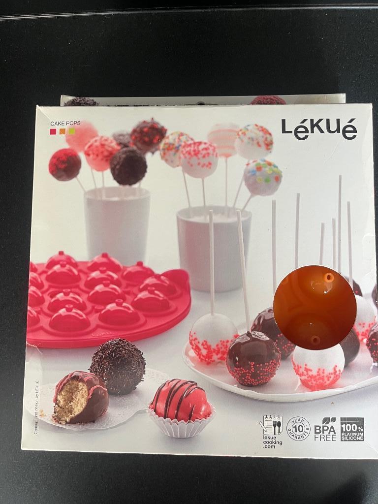 Bakvorm voor 18 Cake Pops Silicone Lékué, Hobby en Vrije tijd, Taarten en Cupcakes maken, Zo goed als nieuw, Bakvorm, Taarten of Cupcakes