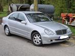Mercedes C220 Cdi 2003 110Mkm 1prop 2900€ FIXE!!!, Autos, Mercedes-Benz, Argent ou Gris, Achat, Boîte manuelle, Noir