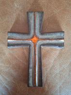 Kruisbeeld Keramiek, Antiek en Kunst, Antiek | Religieuze voorwerpen, Ophalen of Verzenden