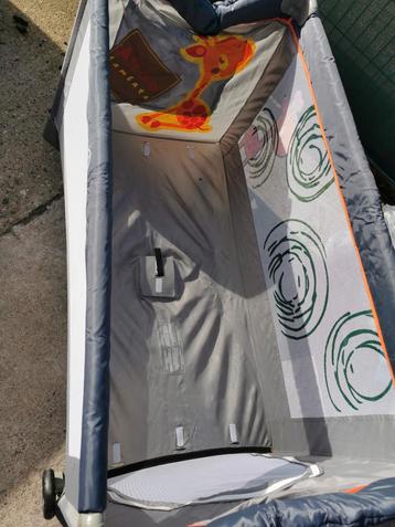 Reisbed  beschikbaar voor biedingen