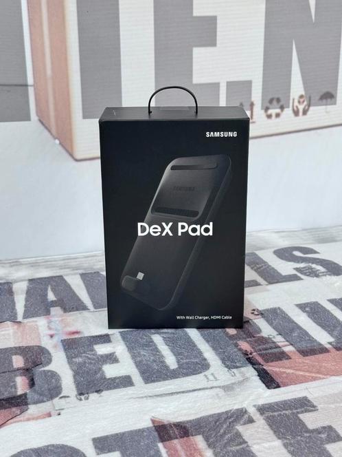 Originele Samsung DeX Pad Telefoonhouder Oplader NIEUW zwart, Telecommunicatie, Mobiele telefoons | Telefoon-opladers, Nieuw, Samsung
